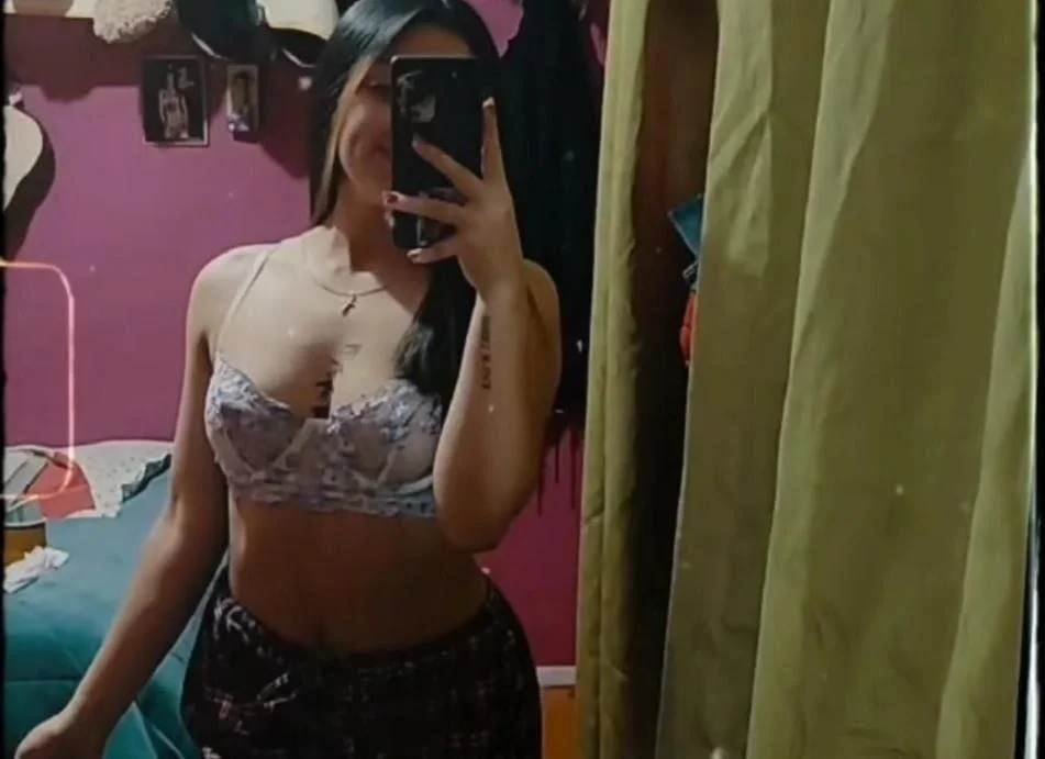 Morena gostosa foi vazada se exibiindo! image 2