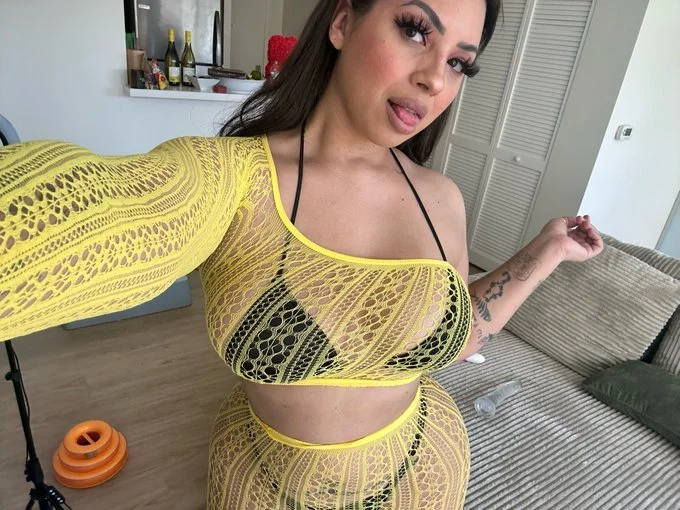 big booty cc image 21