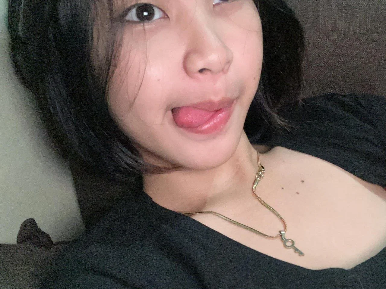 Hot Asian Pinay Pawg main image