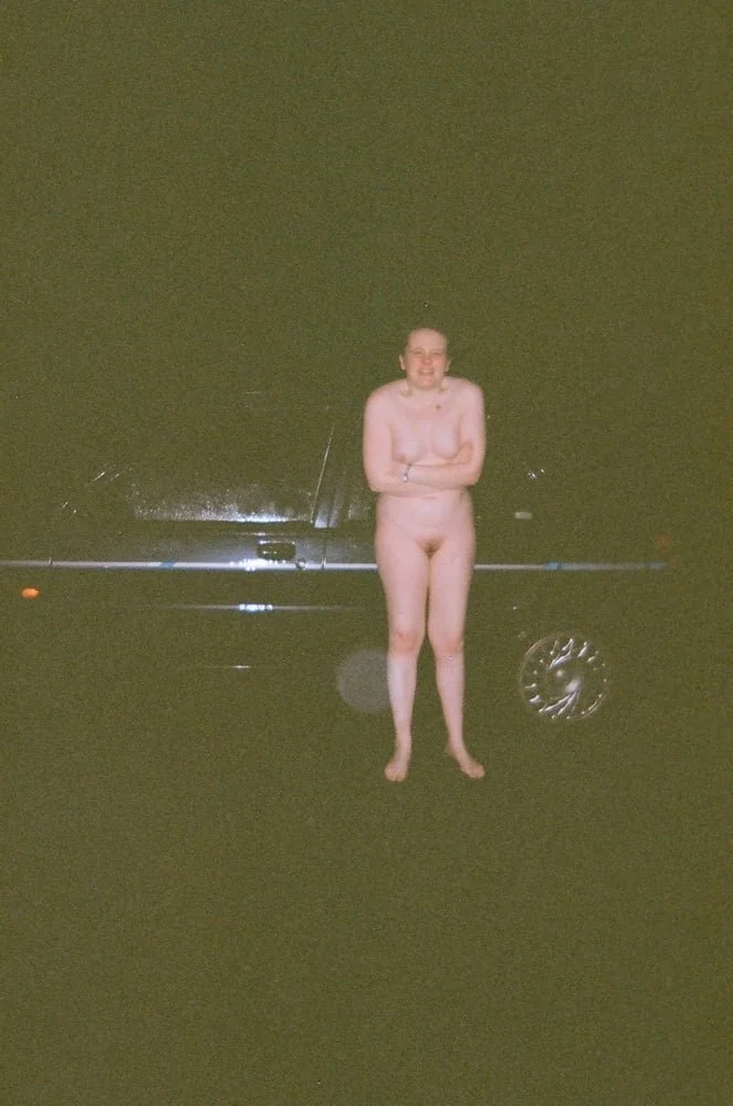 ann at 18 yo image 16