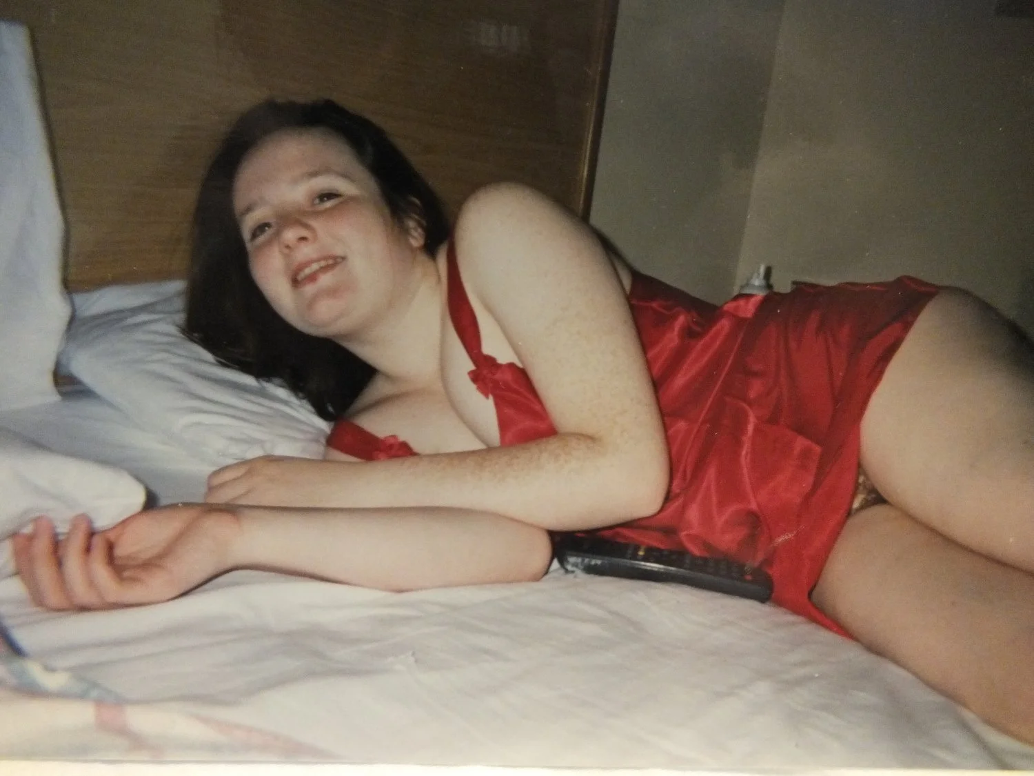 ann at 18 yo image 4