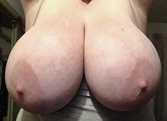 Huge jugs main image