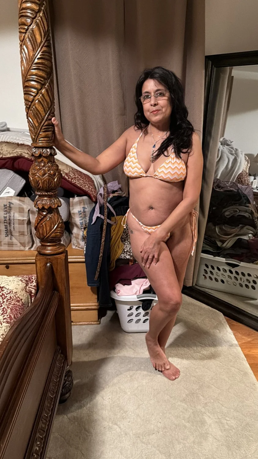 Latina Slut Sandra image 11