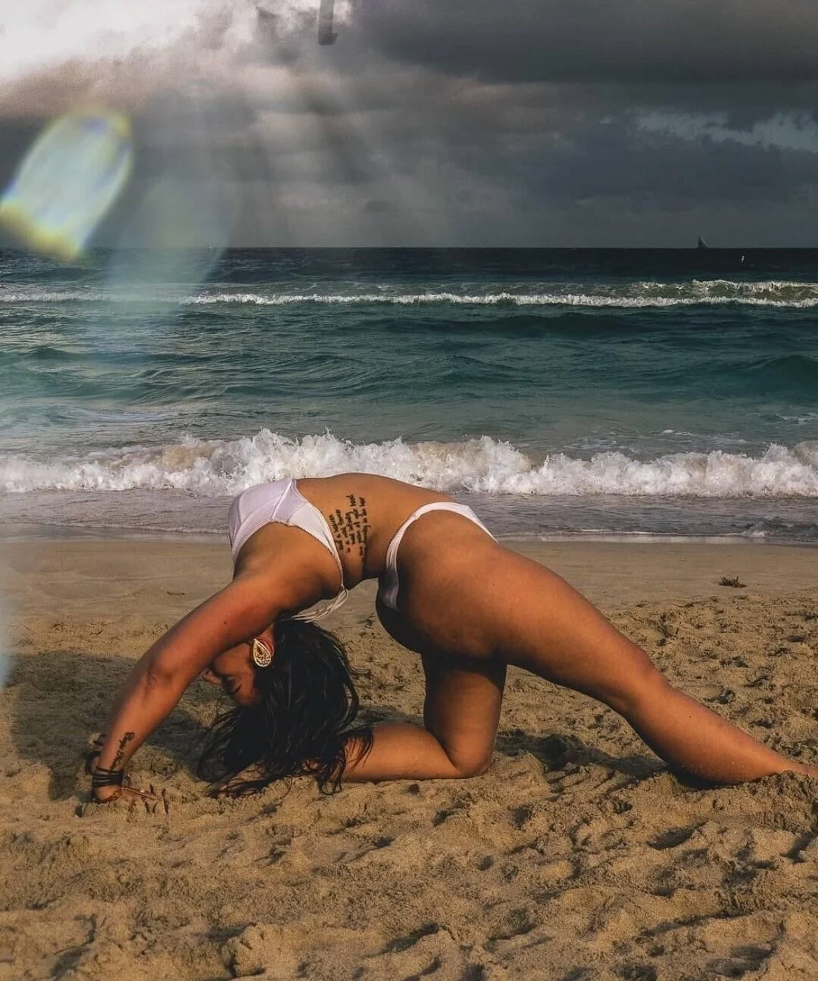Big Titty YouTube Reactor - Part 2 image 10