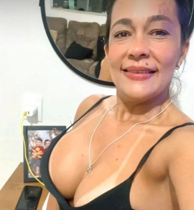 Coroa rabuda fazendo anal image 1