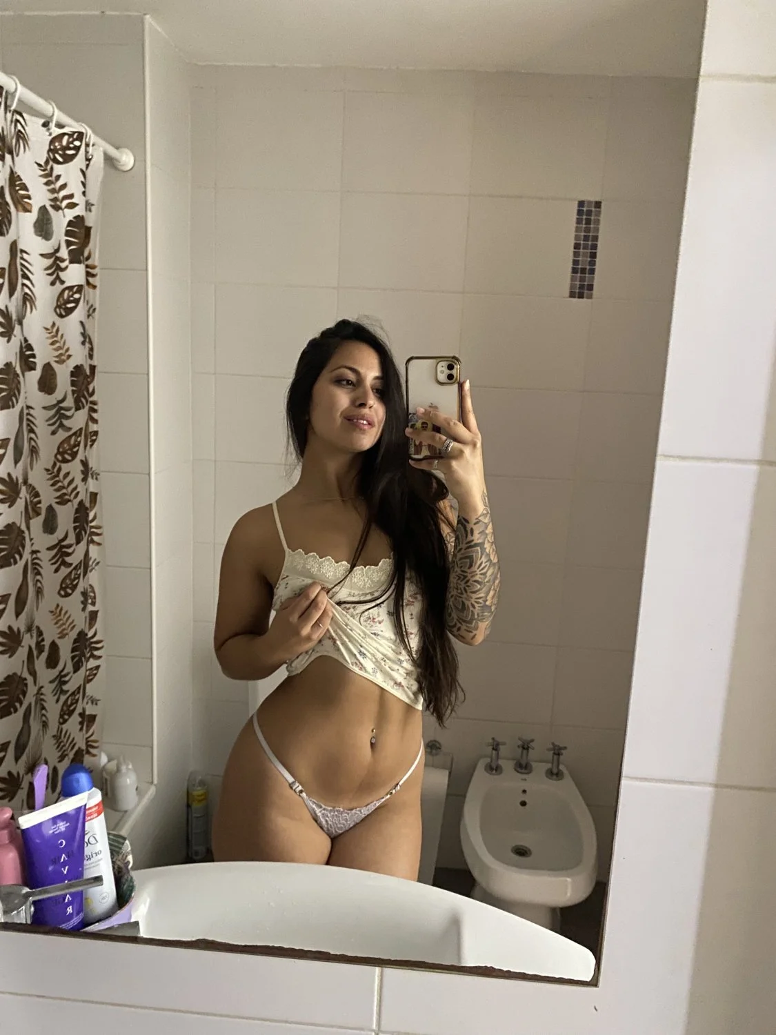 Be honest… smash or pass? main image