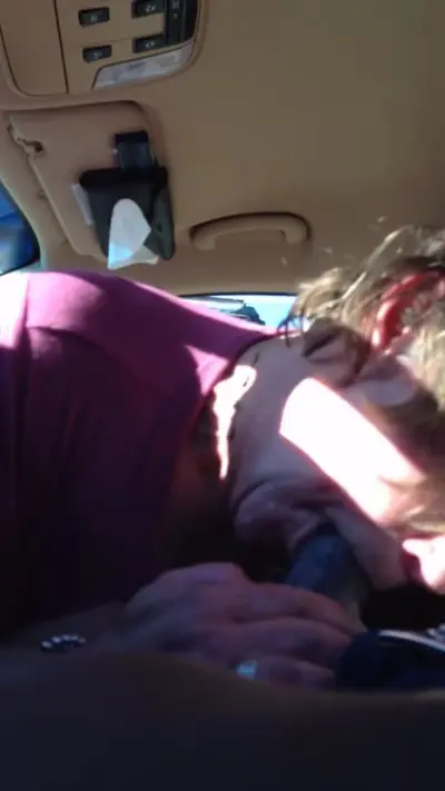 Blowjob homeless 10 dlr cover image