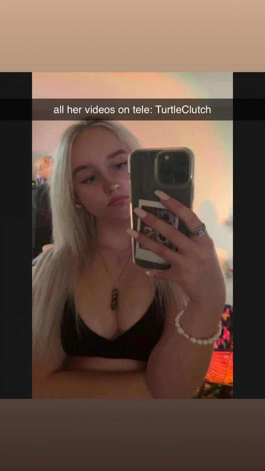 big ass blonde slut gets creampied by boyfriend main image
