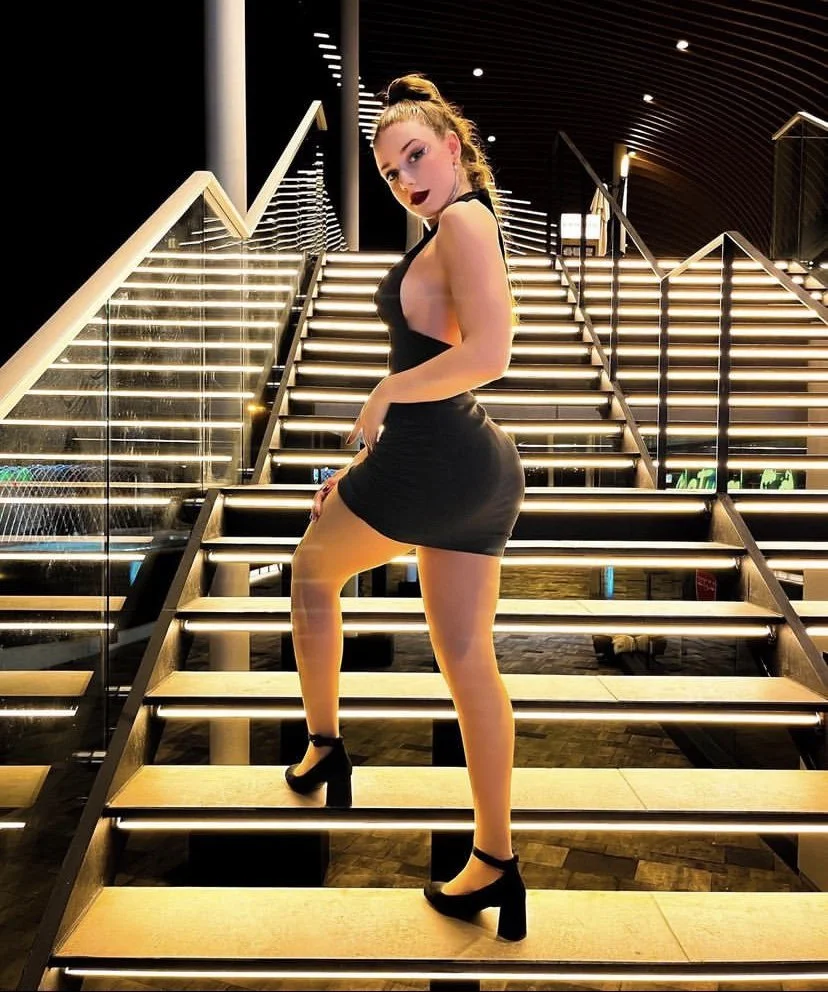 Paula Sanchiz Paulattier hotwife love bbc image 21