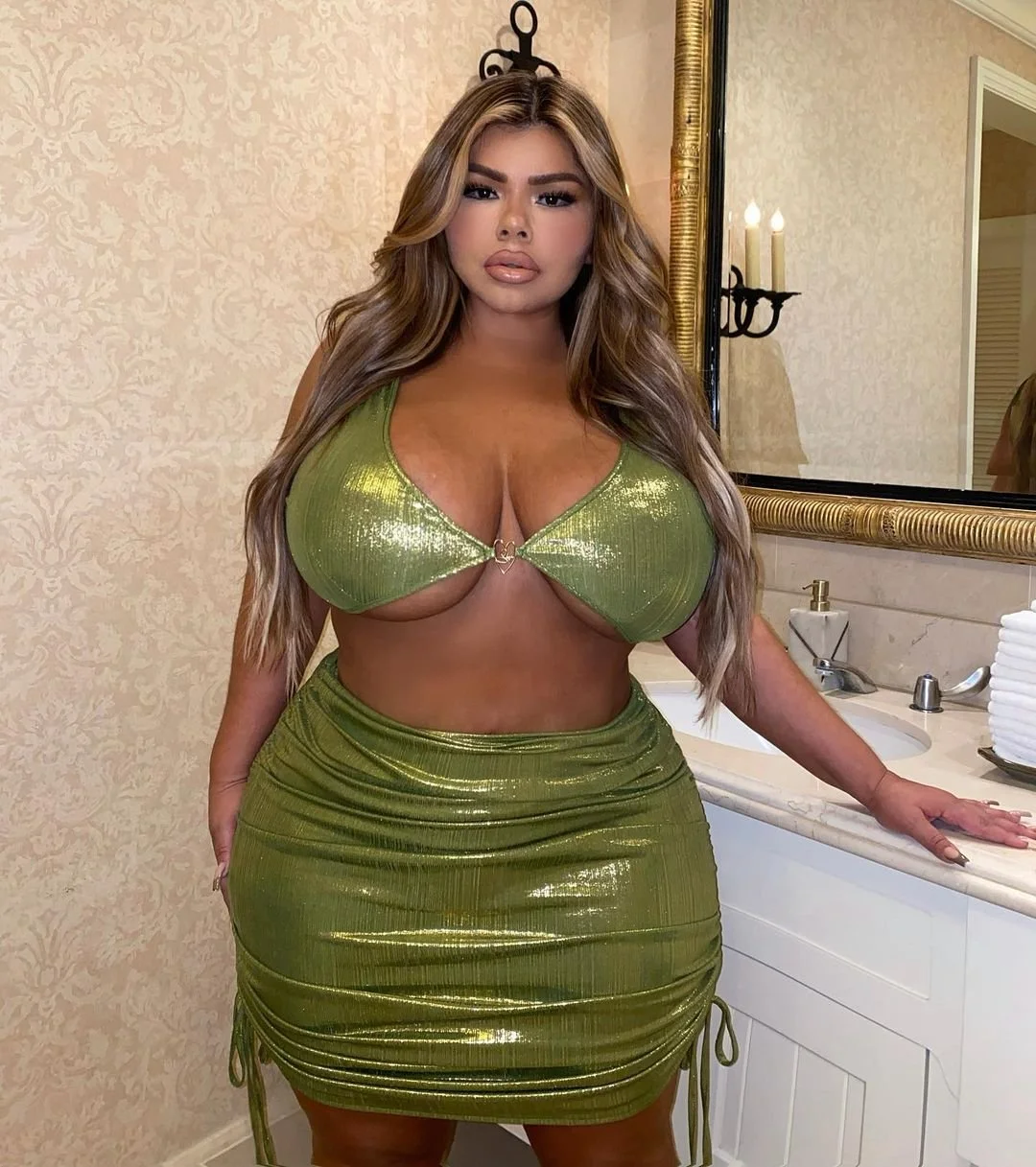 Mïchēllê Męndēz Gordinha Loira Gostosa image 32