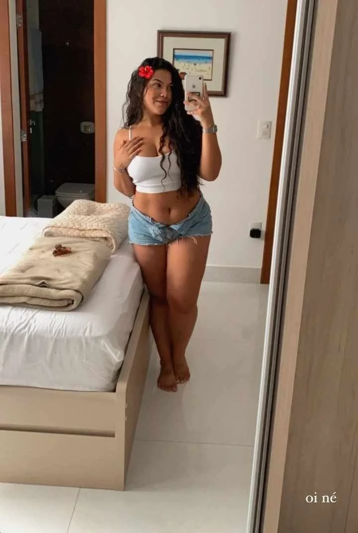 vazou a morena putinha image 12