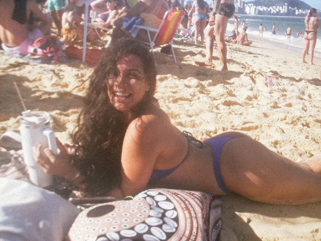 vazou a morena putinha image 17