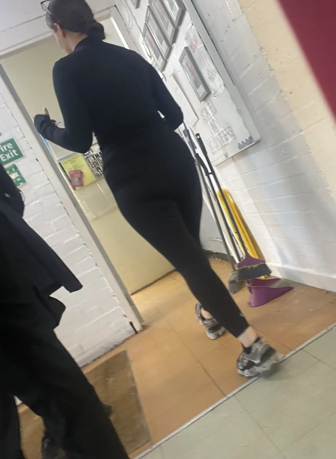 Hannah sexy brunette pawg juicy asf look at her (dm) image 10