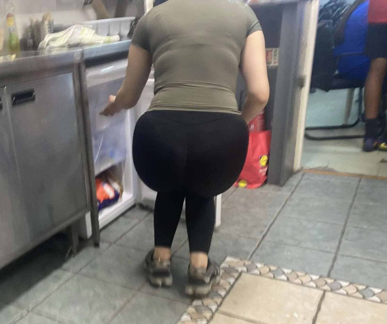 Hannah sexy brunette pawg juicy asf look at her (dm) image 16