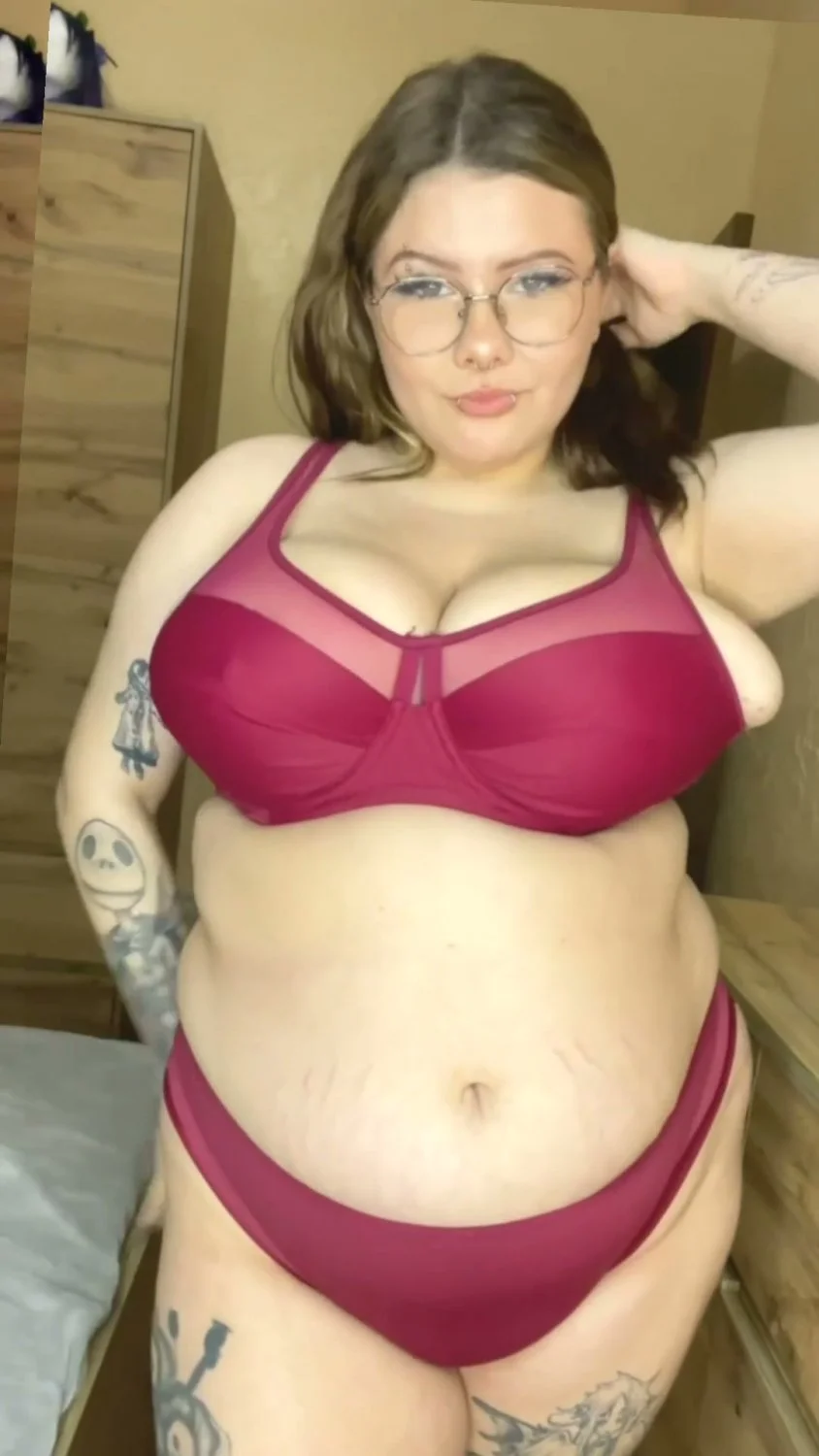 🔞 Wild gorgeous huge tits nude squirting wet 💦🍑 Exclusive OF image 2