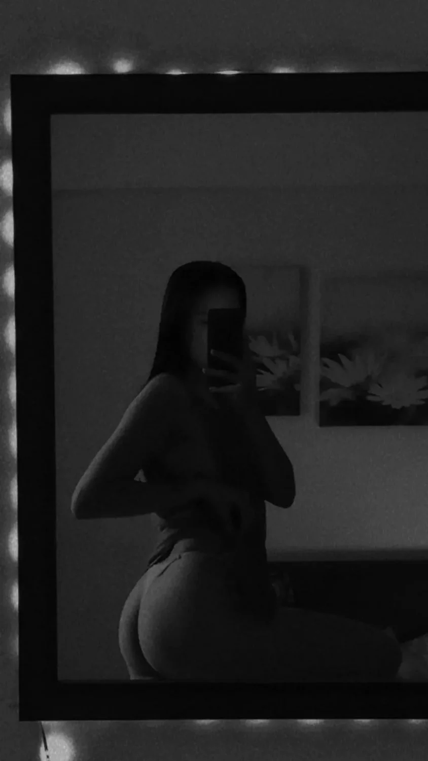 Mejores y nudes main image