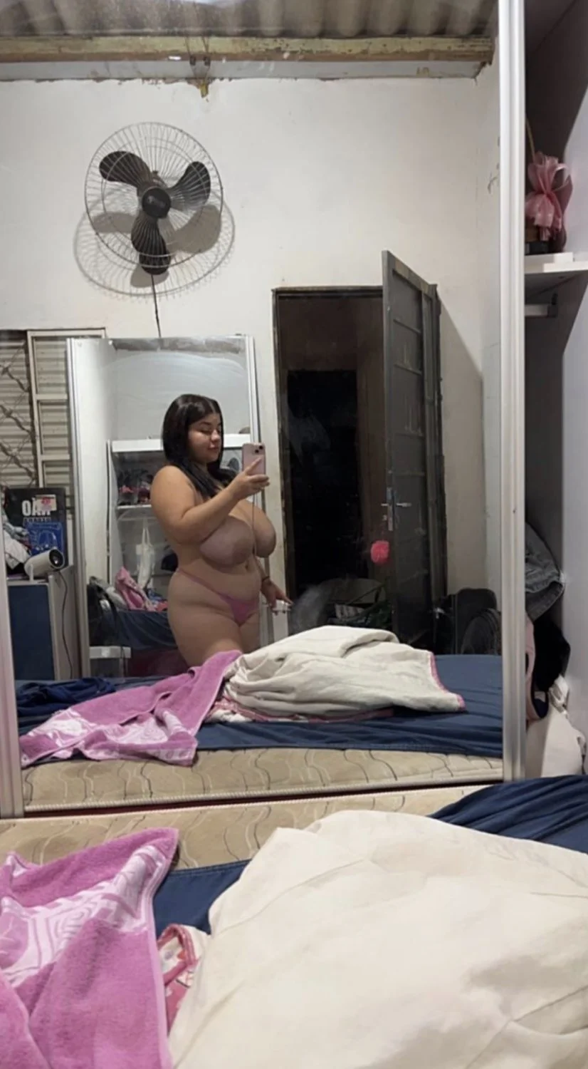 This Brazilian shorty is so stacked maaaan… 🔥 image 6