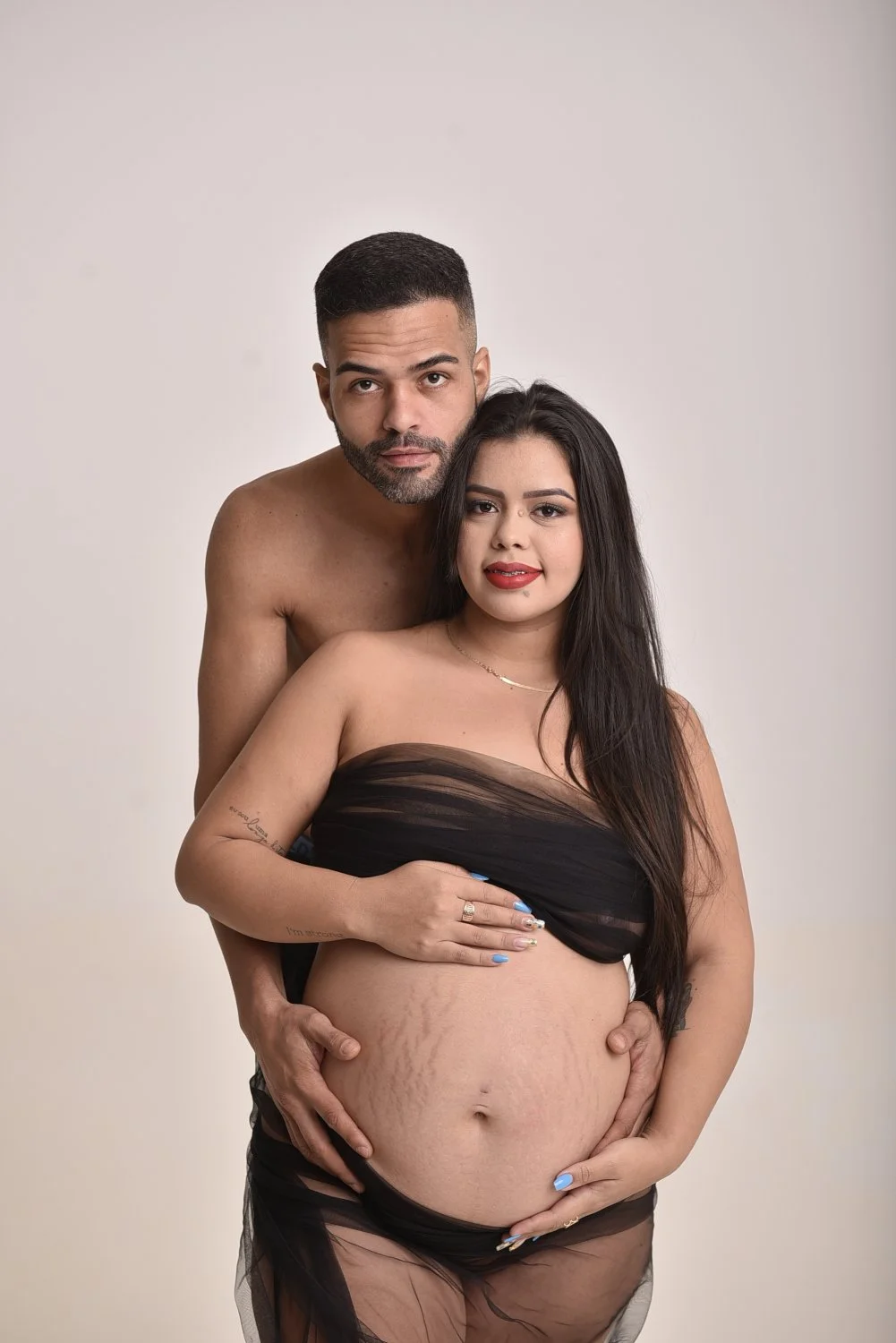 Pregnant Latina boudoir shoot ❤️ image 3