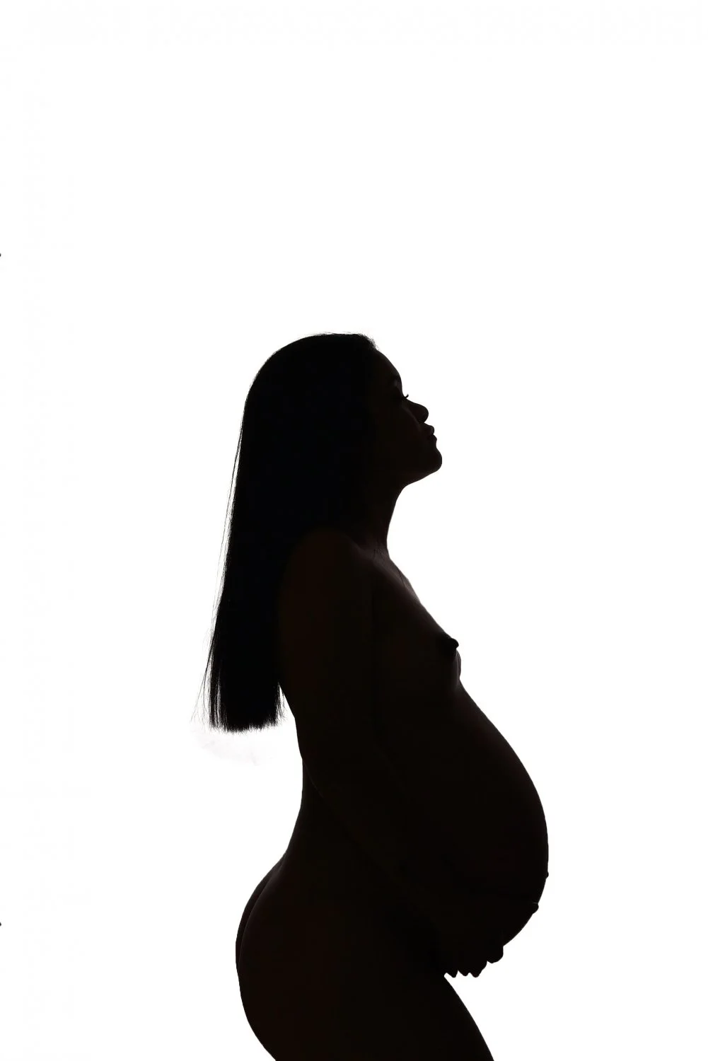Pregnant Latina boudoir shoot ❤️ image 6
