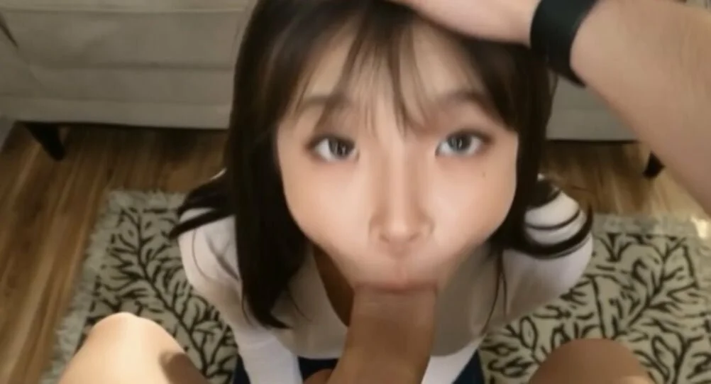 Asian baddie show off her skills and body main image