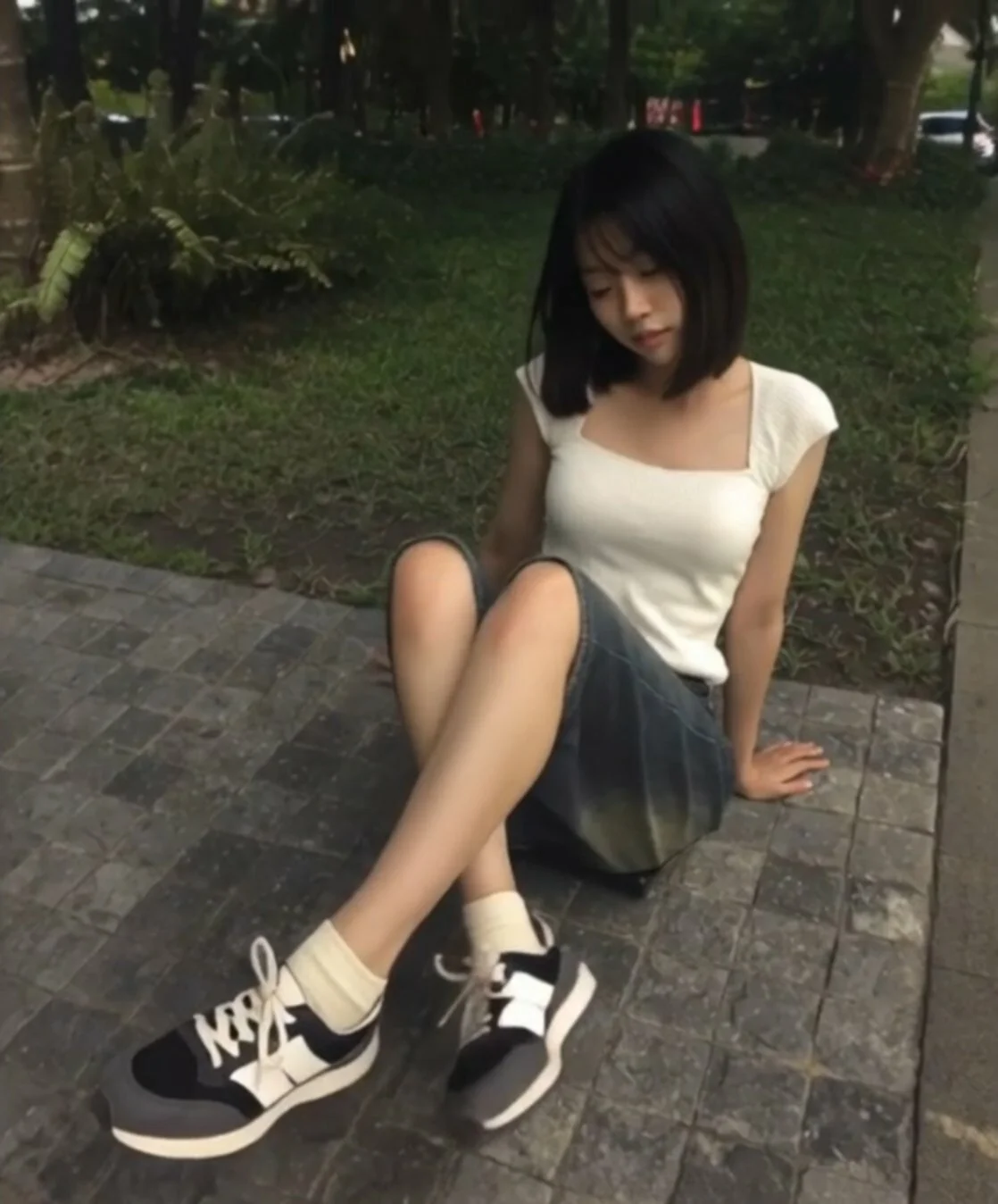 Asian baddie show off her skills and body image 14