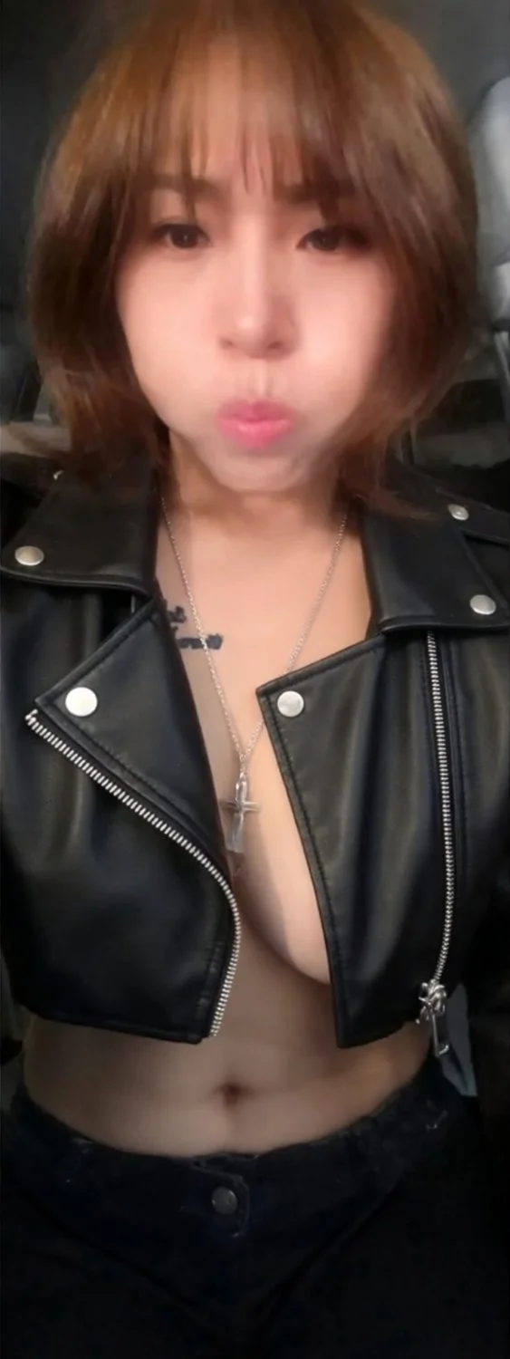 Korean slut mom 전해영 image 4