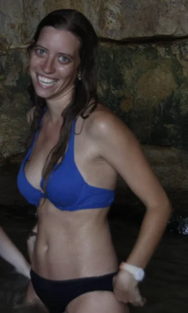 Klil's admirer's GF image 4
