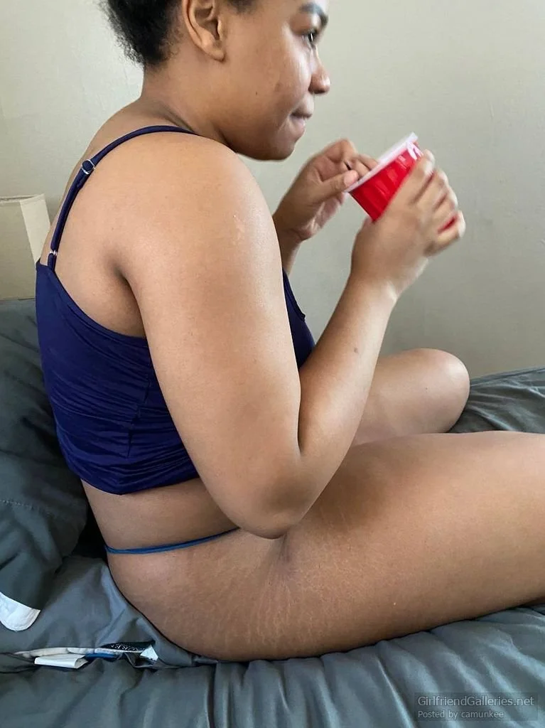 Sexy ebony Blackette image 8