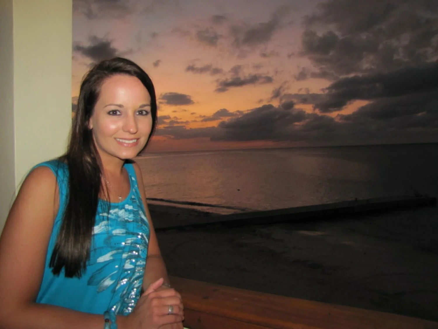 Christina V from USA image 3