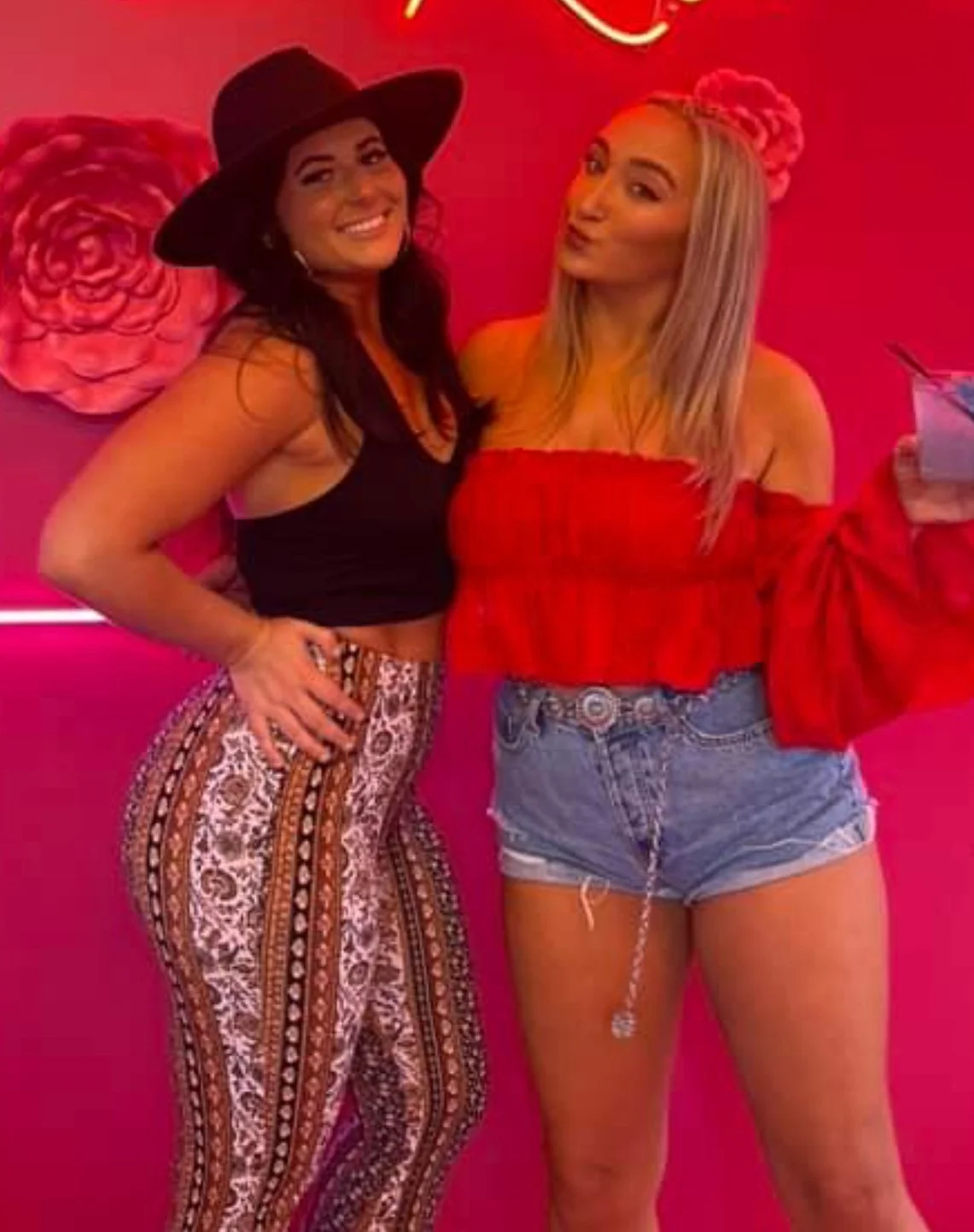 Which You Fucking? Blonde or Brunette? image 4