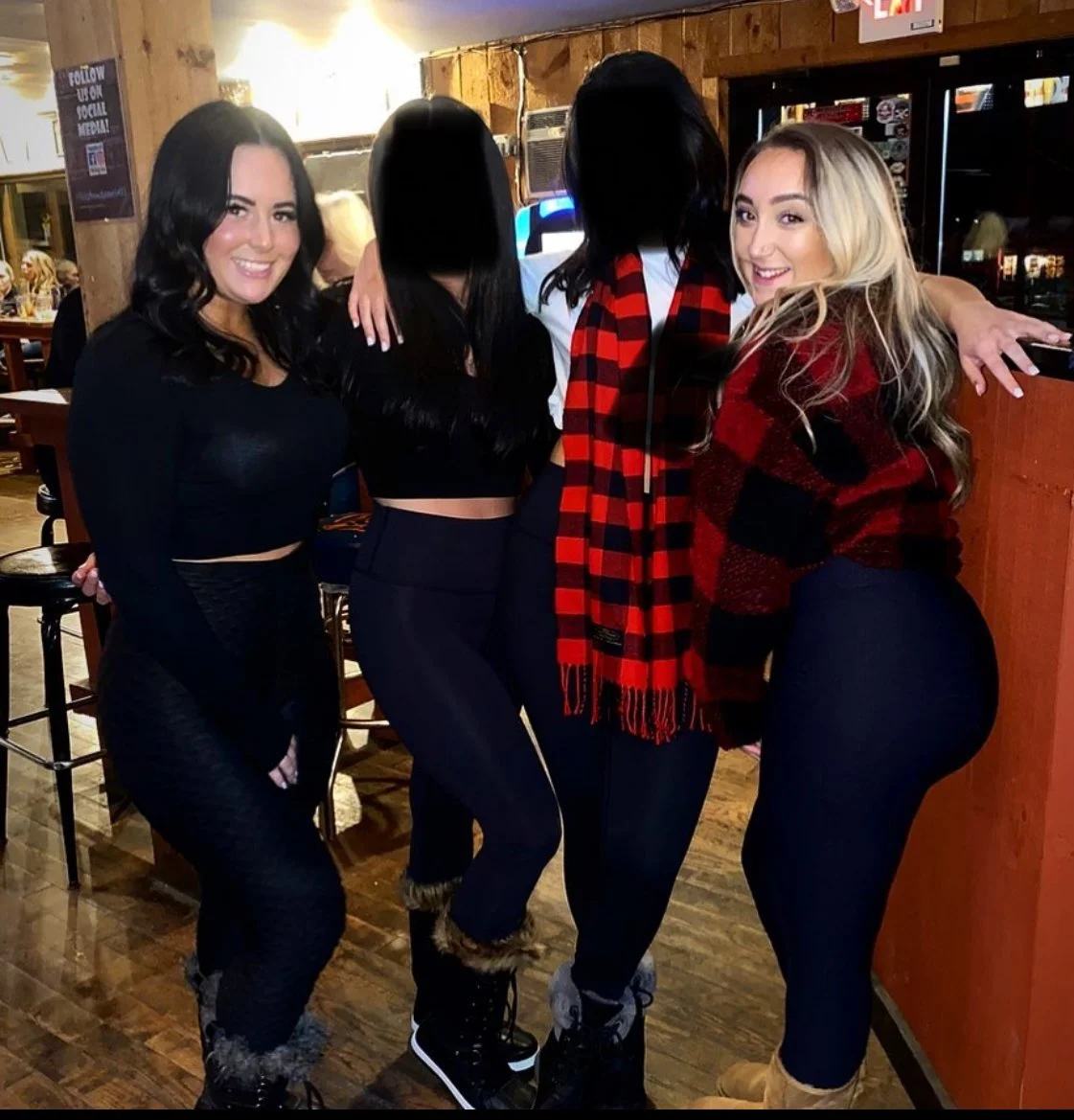 Which You Fucking? Blonde or Brunette? image 8
