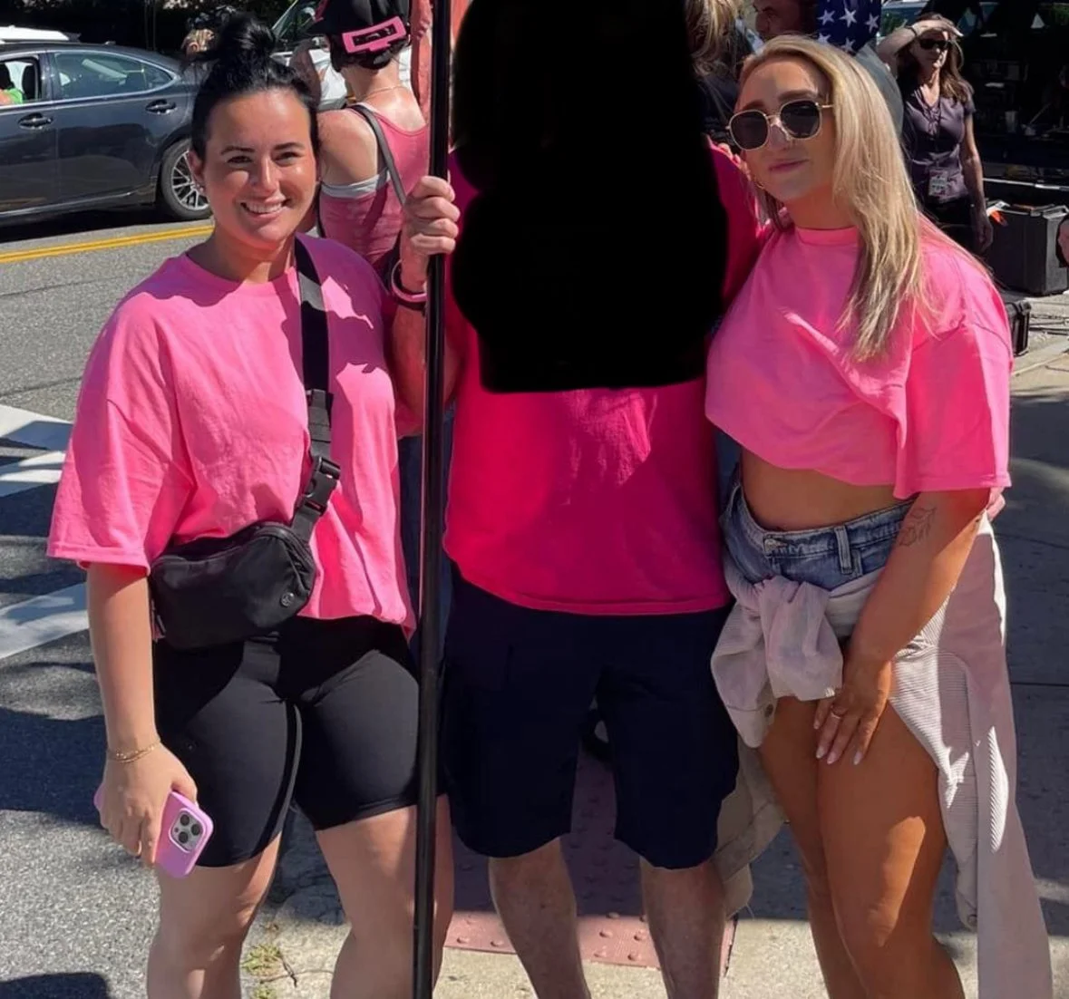 Which You Fucking? Blonde or Brunette? image 9