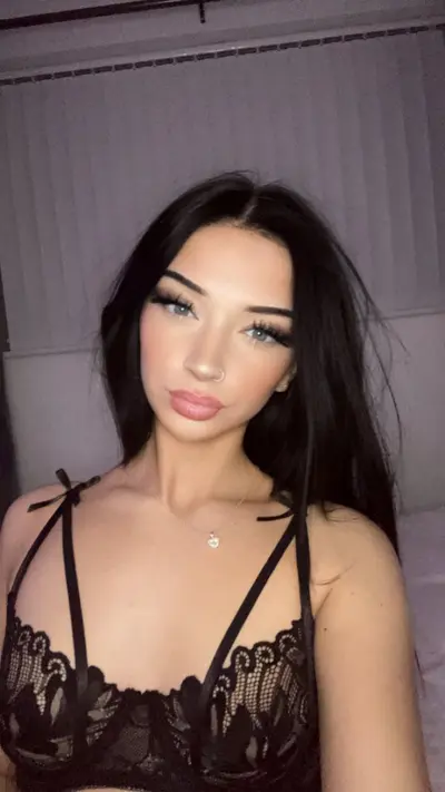 Who wants to fuck my busty teen ass cover image