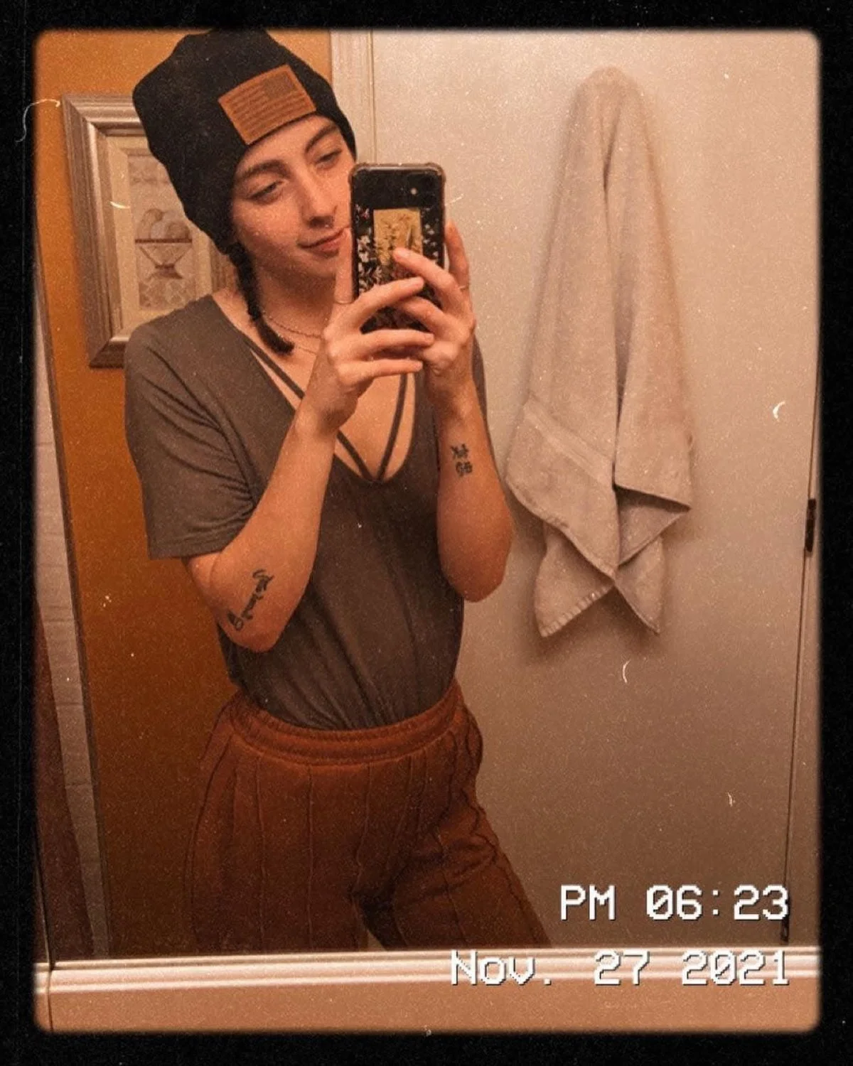 freind sent me her fuck tape image 30