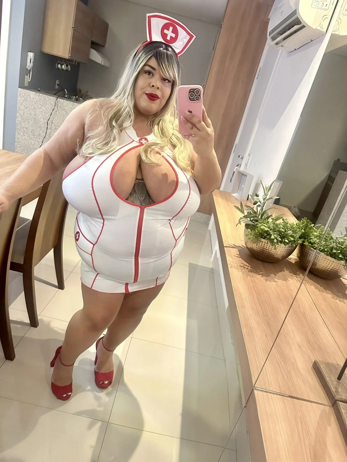 Fat Latina image 9