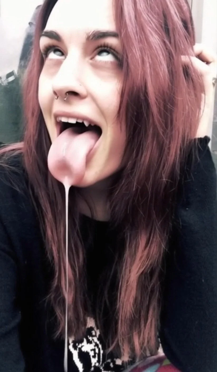 xXdinorawrXx begged me to post her. Repost this desperate bimbo cumdump, degrsde her. She loves it!! image 31