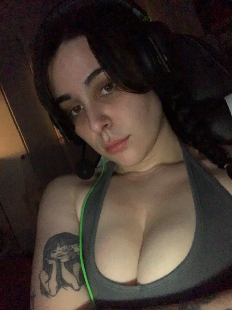 big tit pawg chloe image 3