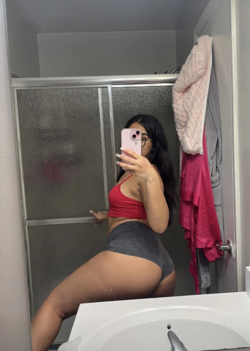 Slim Thick Latina pt.2 image 4