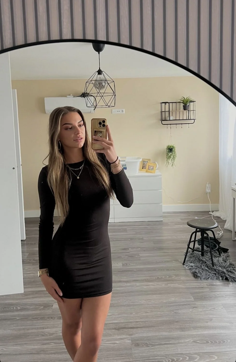 Dutch girl image 13