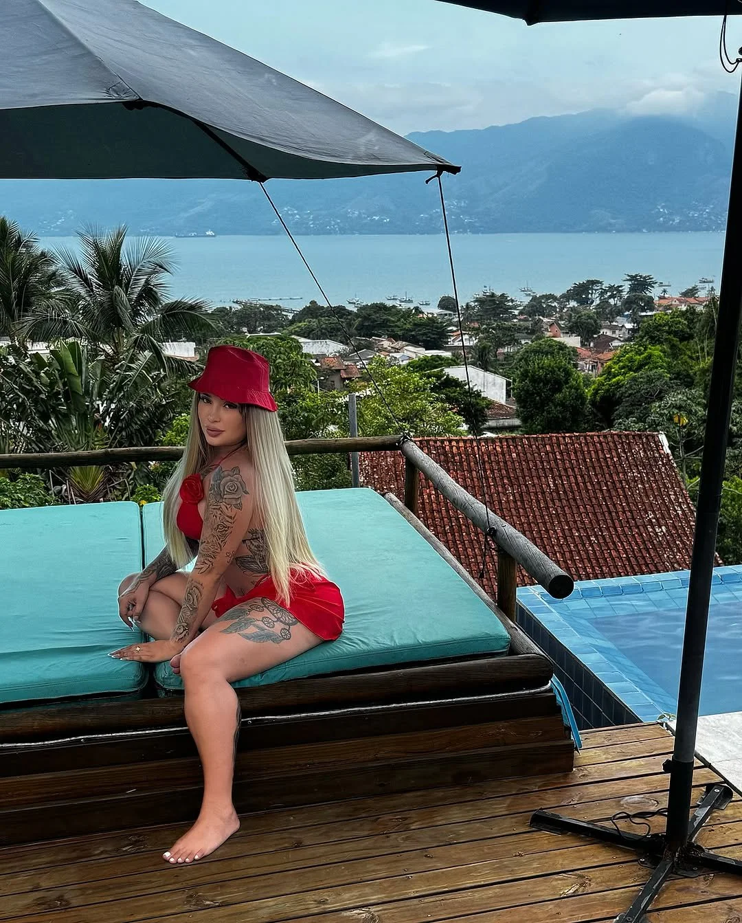 loira cavala image 19
