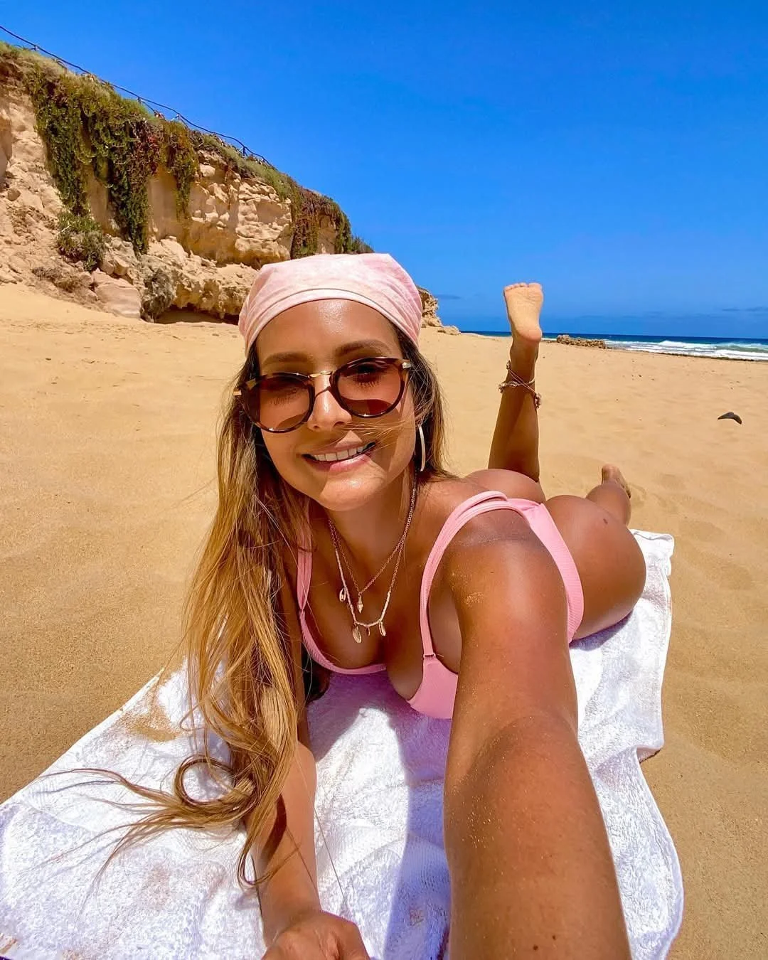 Latina image 8