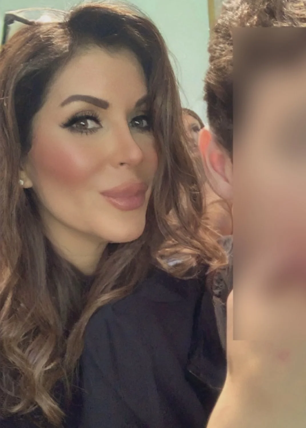 Selfies from bumble MILF realtor with her cuckson image 14