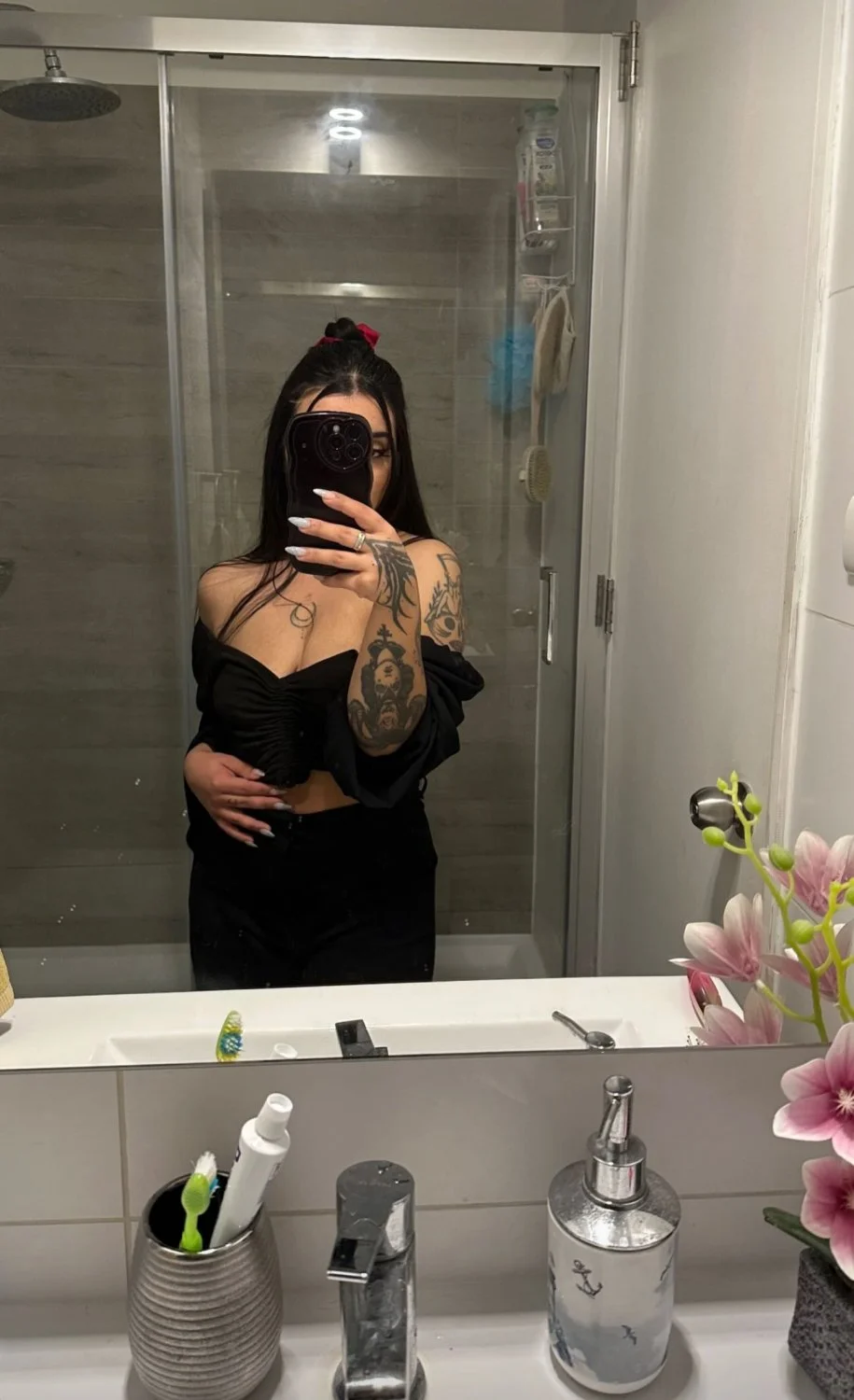 Mexicana morocha gordibuena tatuada culona rica coño peludita pt.1 image 6
