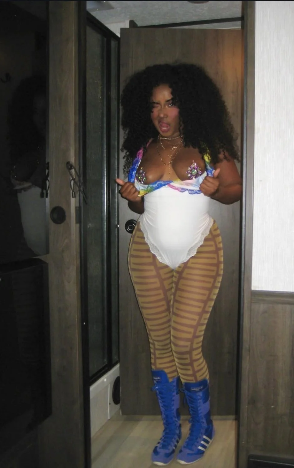 Rapper Baby Tate Big Boobs Flash main image