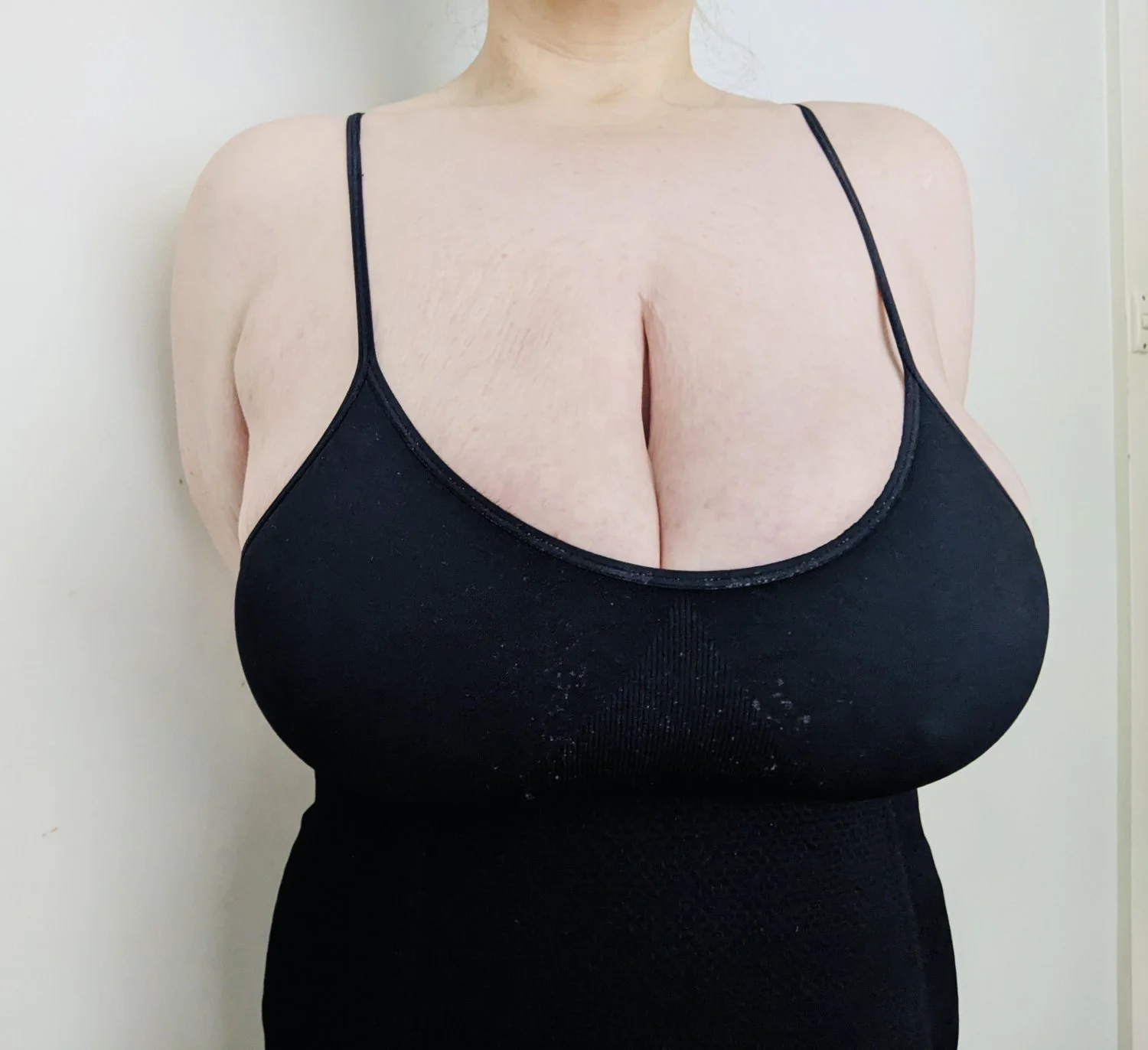 Random Huge Tits Pt 9 image 5