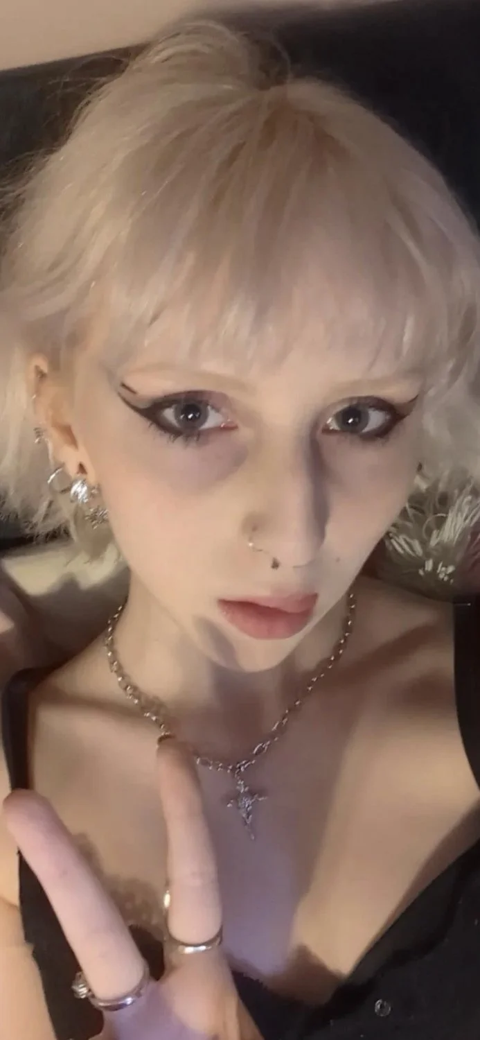 cute emo girl loves BWC image 15