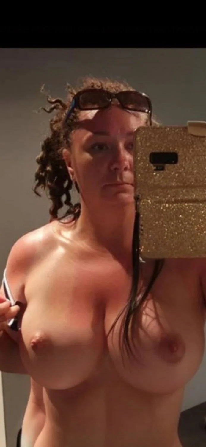 Random ladies image 8