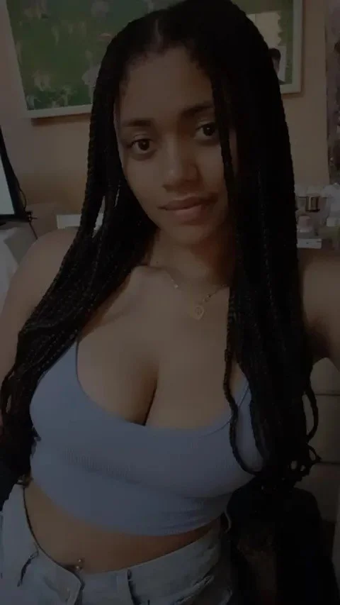 Cape Verde Girl image 3