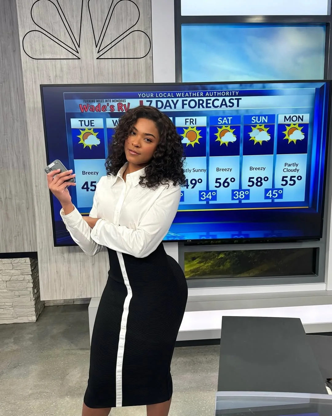 Fine ass weather girl image 2