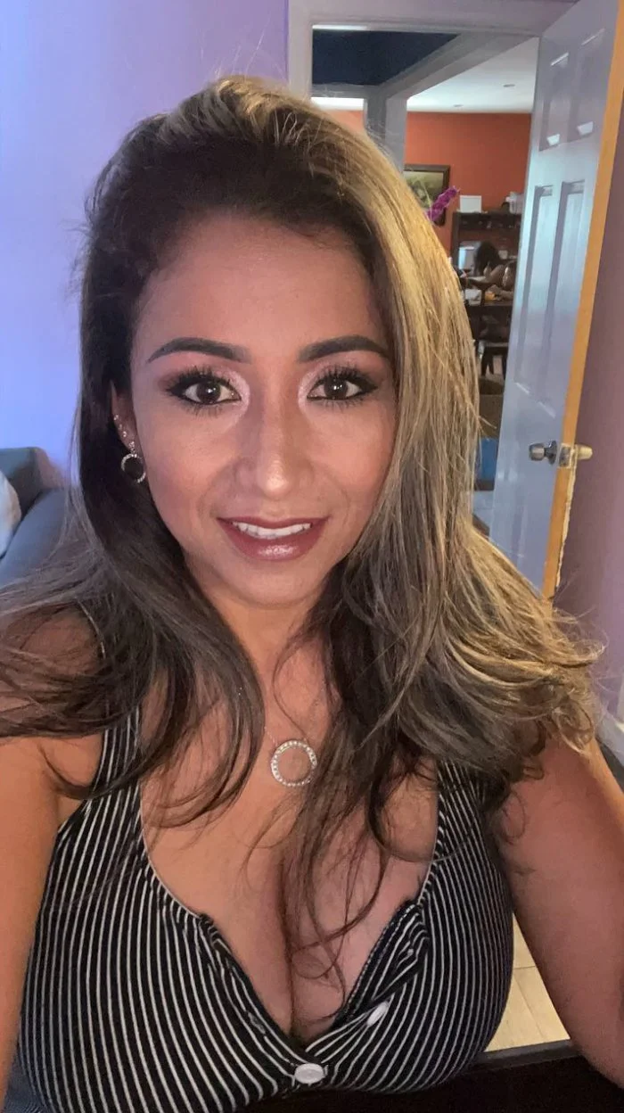 Mexican thick sexy feet milf and she a mom of 5? image 11